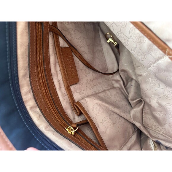 MICHAEL Michael Kors Navy Signature Logo Lining Kempton Nylon Tote Shoulder Bag - Picture 6 of 9